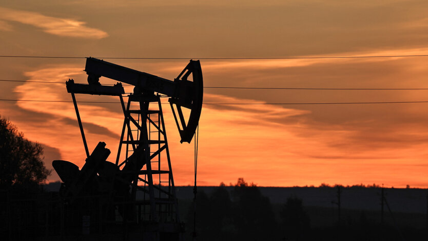 Trump threatens allies over Russian trade