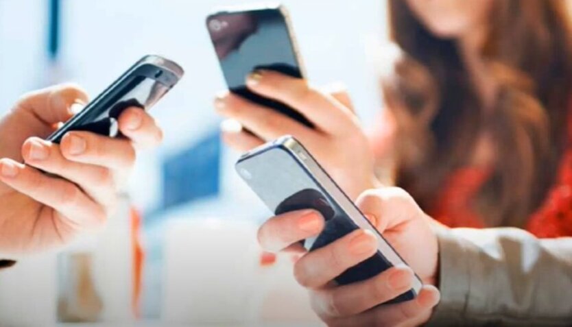 Дзвінки та інтернет за українськими тарифами