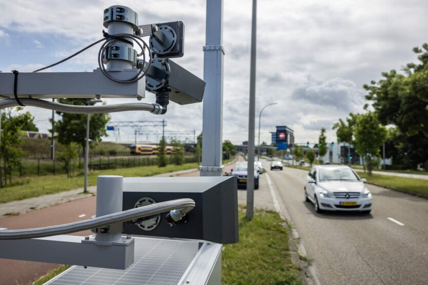 Камеры фиксируют нарушения на дорогах