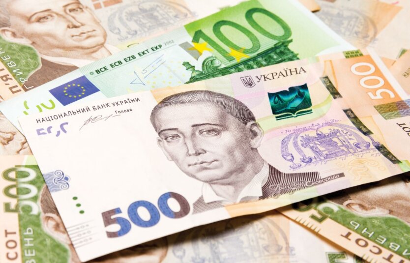 Правило о 10 тысячах: начисление в евро и долларах