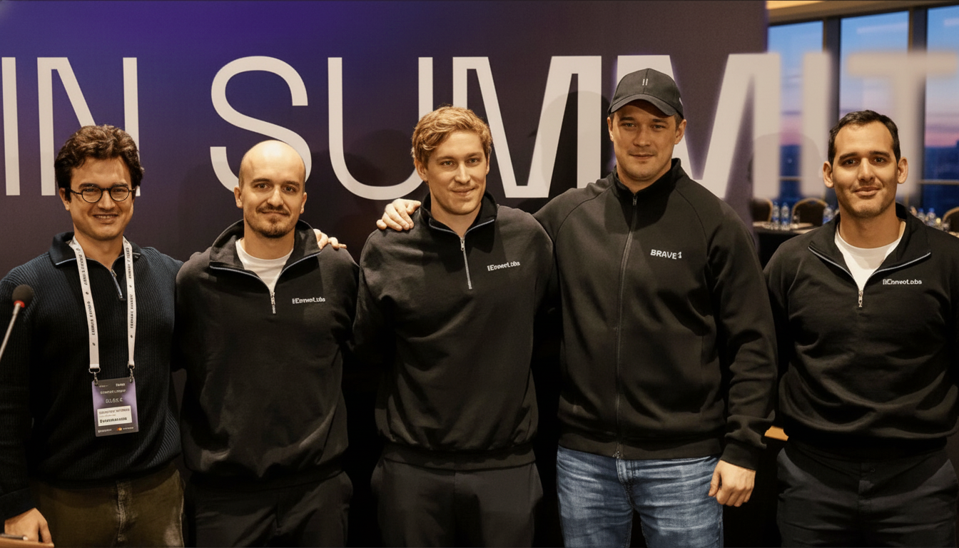 Diia messenger logo and microphone