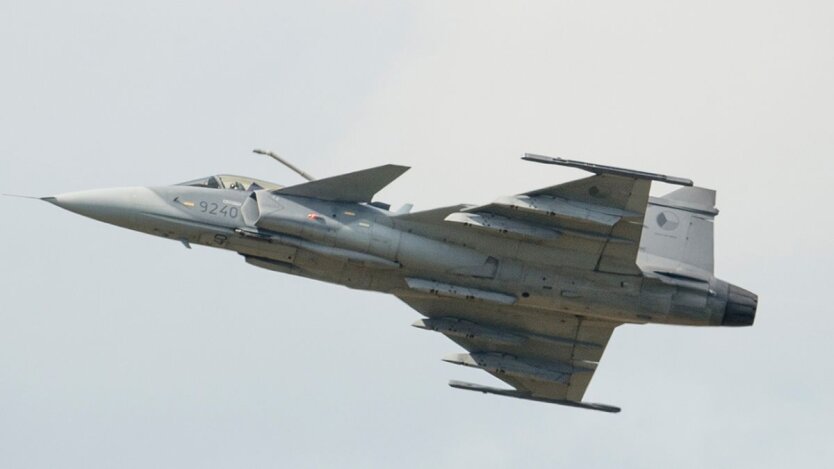 Военные самолеты и корабли Европы прибудут в Украину