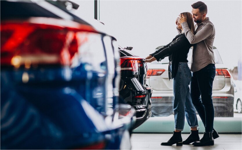 Графік популярних марок авто у серпні