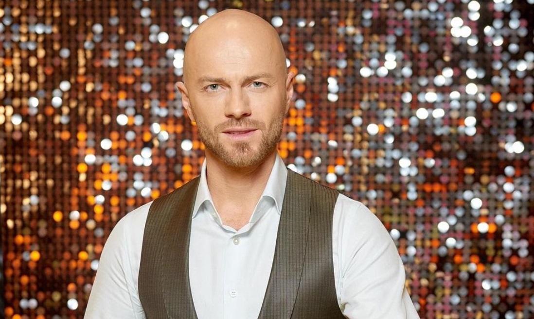 Влад Яма на новорічному корпоративі